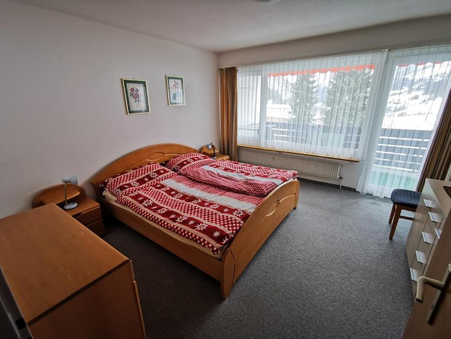 Apartments Haus Quelle Leukerbad Ngoại thất bức ảnh